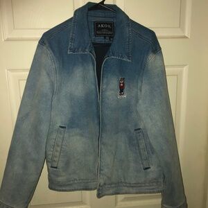 Akoo jacket and t shirt great condition